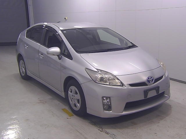 TOYOTA PRIUS 2010