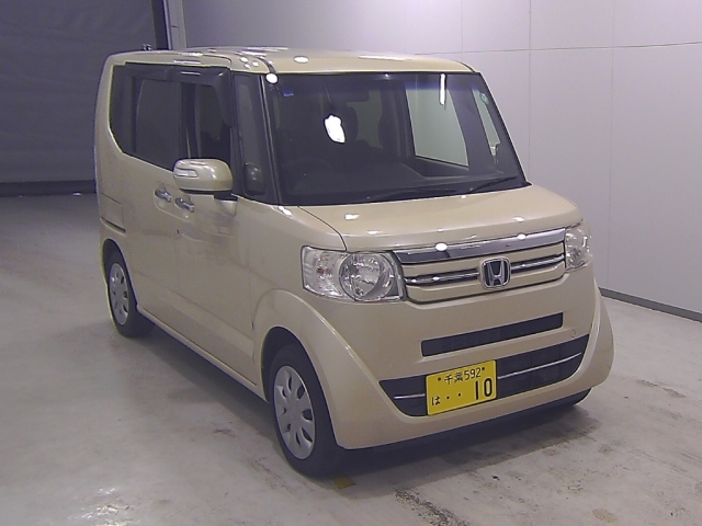HONDA N BOX 2017