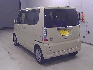 HONDA N BOX 2017