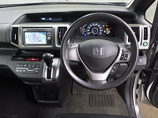 HONDA STEP WAGON 2012