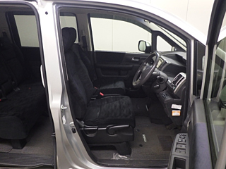HONDA STEP WAGON 2012