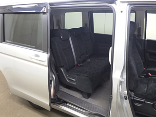 HONDA STEP WAGON 2012