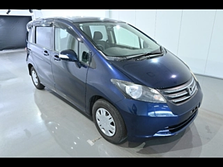 HONDA FREED 2010