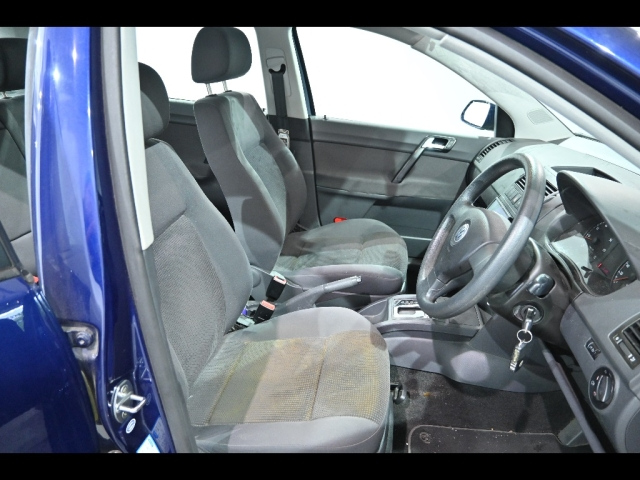 VOLKSWAGEN POLO 2008