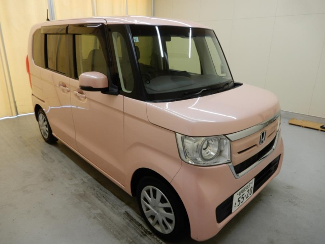 HONDA N BOX 2017