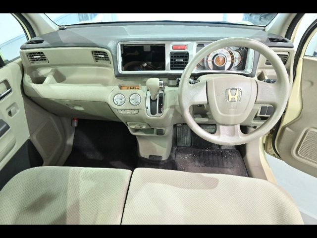 HONDA LIFE 2011
