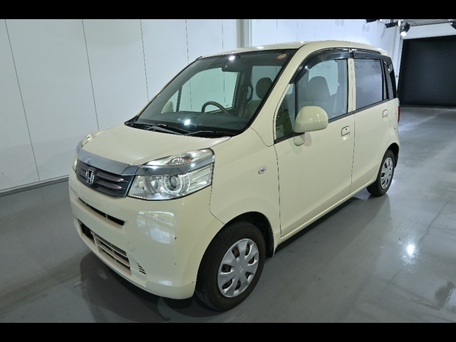 HONDA LIFE 2011