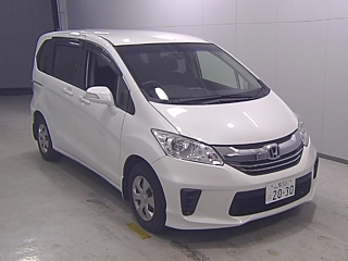 HONDA FREED 2015