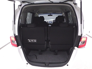 HONDA FREED 2015