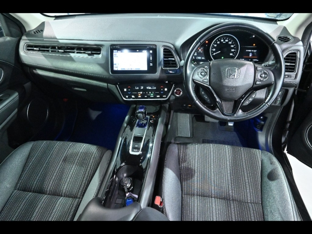 HONDA VEZEL 2016