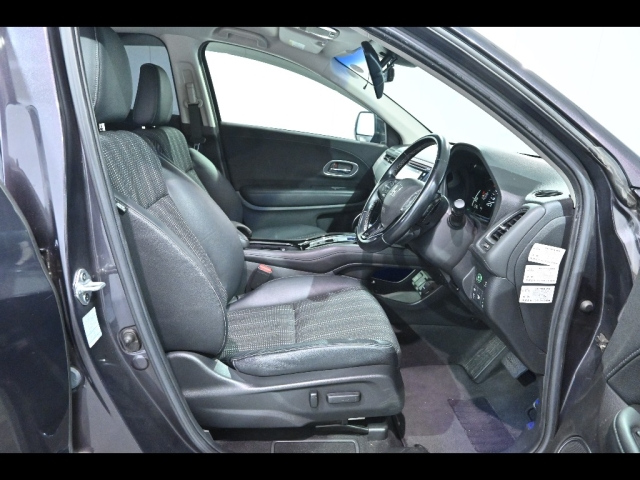 HONDA VEZEL 2016