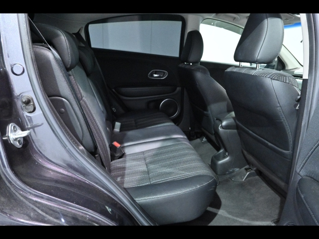 HONDA VEZEL 2016