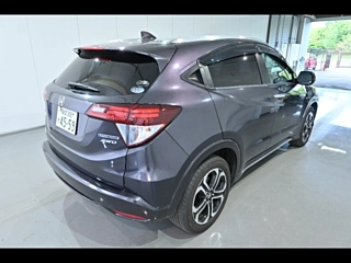 HONDA VEZEL 2016