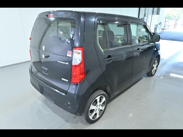 SUZUKI WAGON R 2015