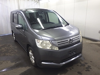 HONDA STEP WAGON 2010