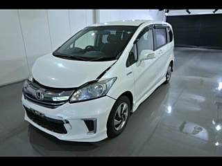 HONDA FREED 2016