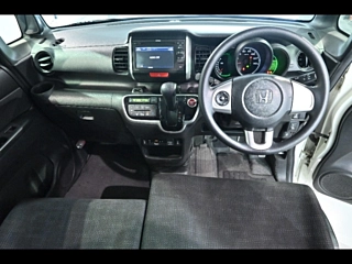 HONDA N BOX 2016