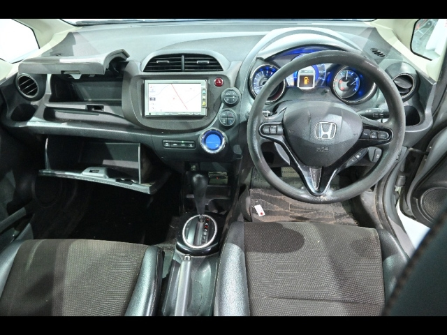 HONDA FIT SHUTTLE 2011