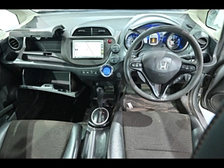 HONDA FIT SHUTTLE 2011