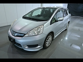 HONDA FIT SHUTTLE 2011