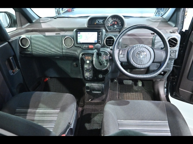 TOYOTA SPADE 2016
