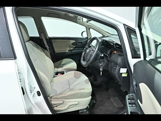TOYOTA WISH 2010