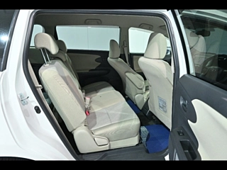 TOYOTA WISH 2010