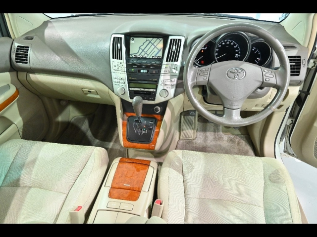 TOYOTA HARRIER 2008
