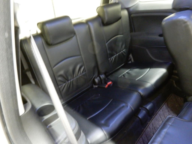 HONDA STREAM 2010