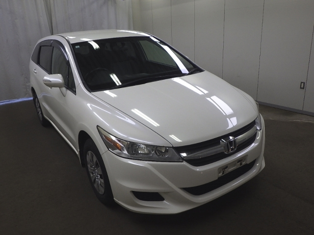 HONDA STREAM 2010