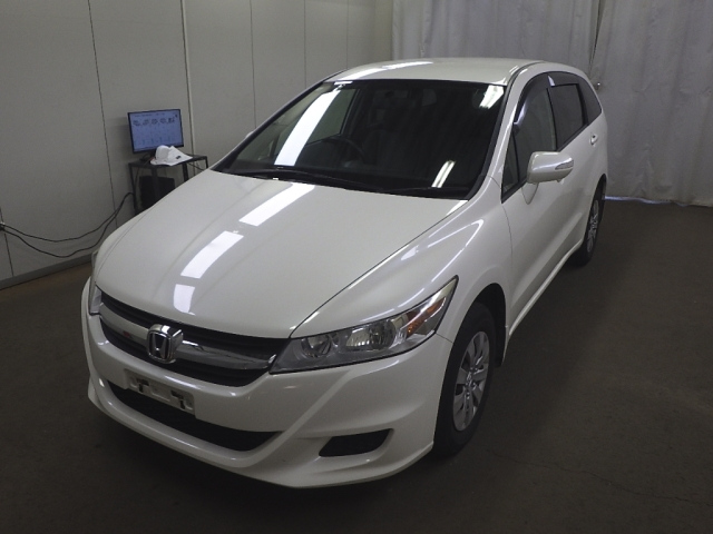 HONDA STREAM 2010