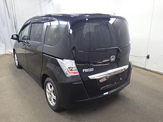 HONDA FREED 2012