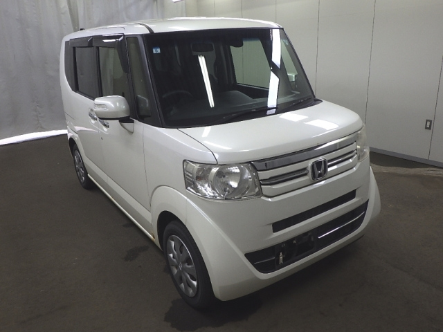 HONDA N BOX 2015