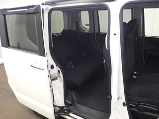HONDA N BOX 2015