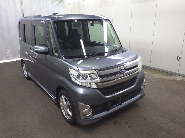 DAIHATSU TANTO 2014