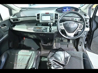 HONDA FREED 2013