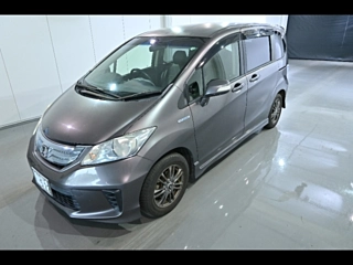 HONDA FREED 2013