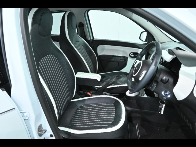 RENAULT TWINGO 2023