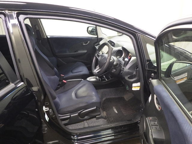 HONDA FIT 2011
