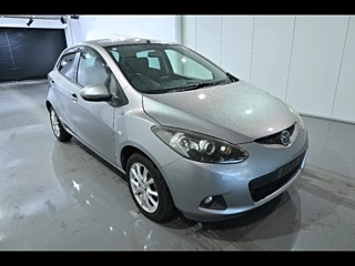 MAZDA DEMIO 2010