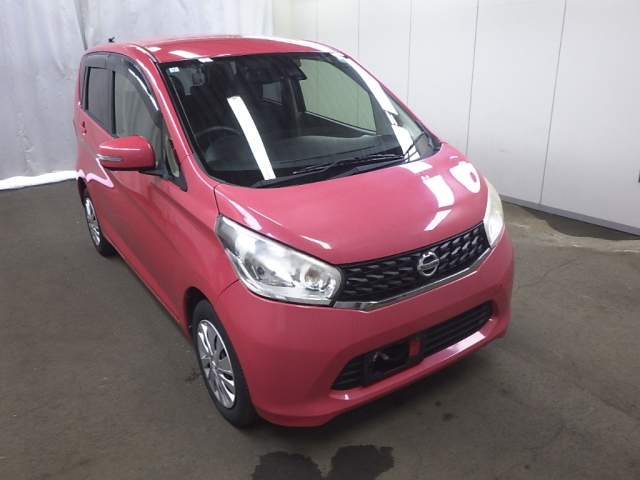 NISSAN DAYZ 2015