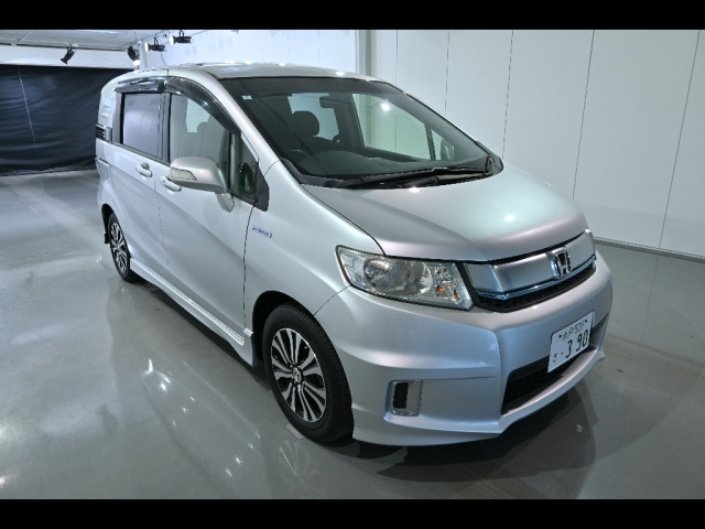 HONDA FREED 2014