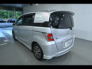 HONDA FREED 2014