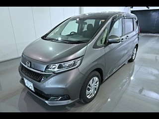 HONDA FREED 2024