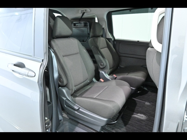 HONDA FREED 2024