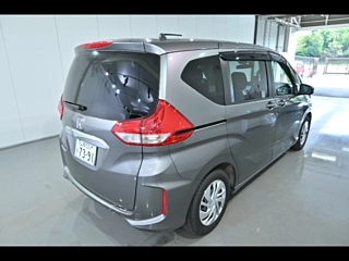 HONDA FREED 2024