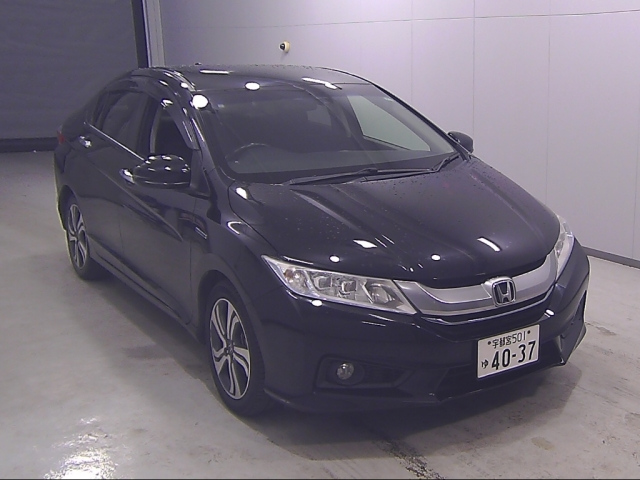 HONDA GRACE 2015