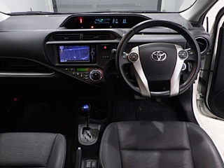 TOYOTA AQUA 2014