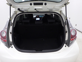 TOYOTA AQUA 2014