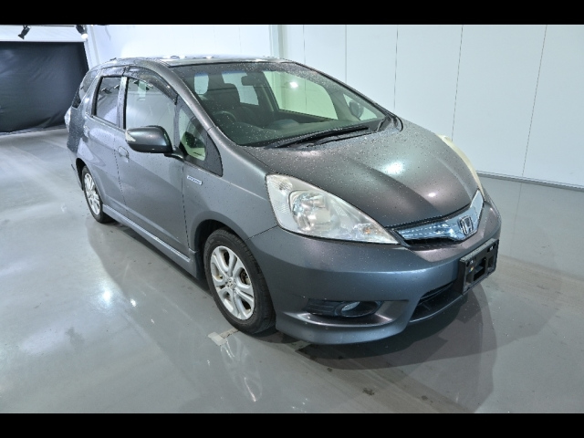 HONDA FIT SHUTTLE 2013